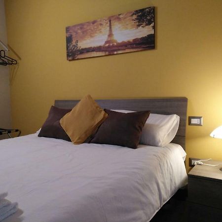Sogni d'arte Hotel Romagnano Sesia Eksteriør billede